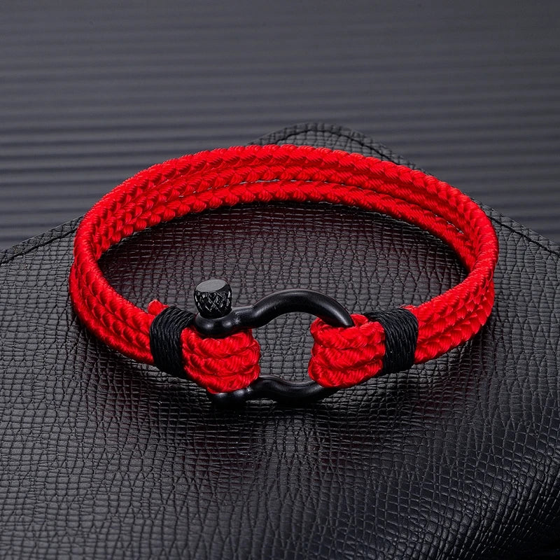 Bracciale con fibbia a ferro di cavallo in acciaio inossidabile
